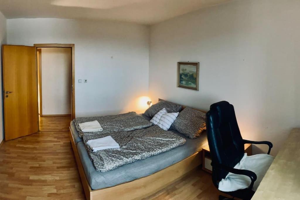 Jasmine Apartment - Free Parking - City Center - Skibus - Tatralandia 5Km Liptovský Mikuláš Εξωτερικό φωτογραφία